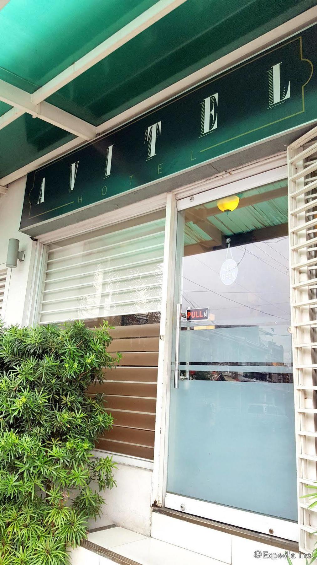 Avitel Hotel Makati City Exterior photo